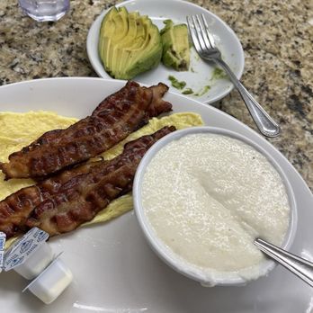 State Street Cafe - Scrambled eggs, bacon, avocado and grits - Salad Near Me - North Haven, Connecticut State Street Cafe - Scrambled eggs, bacon, avocado and grits - Salad Near Me - North Haven, Connecticut
