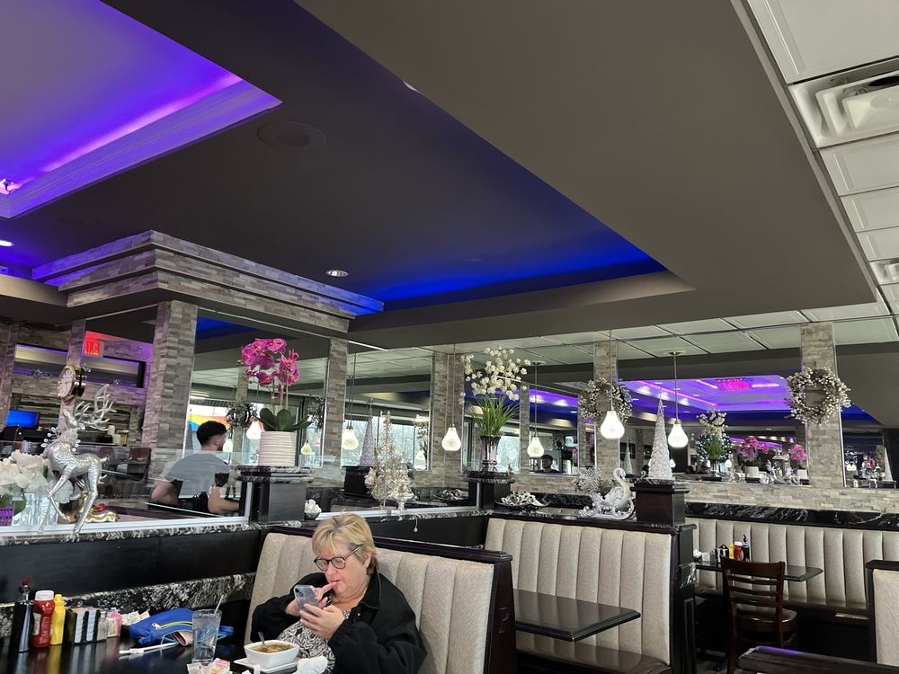 Paulee's Restaurant