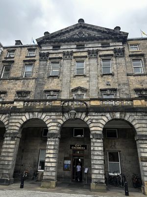 Edinburgh City Chambers by null