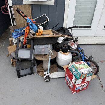 Cardenas Home Care - Before - Junk Removal & Hauling Near Me Cardenas Home Care - Before - Junk Removal & Hauling Near Me