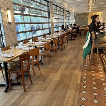 La Pecora Bianca SoHo - Inside - Mediterranean Near Me - New York, New York La Pecora Bianca SoHo - Inside - Mediterranean Near Me - New York, New York