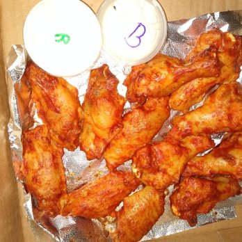 Champ Pizza - Buffalo wings - Pizza Near Me - Vancouver, Washington Champ Pizza - Buffalo wings - Pizza Near Me - Vancouver, Washington