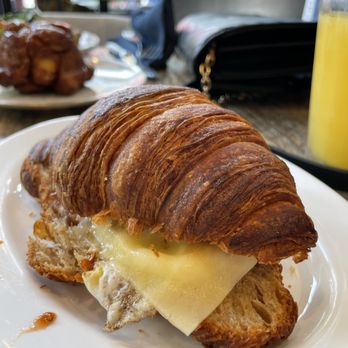 Ellie's - Breakfast sandwich on a croissant - Breakfast & Brunch Near Me - Providence, Rhode Island