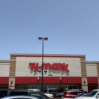 T.J. Maxx - Outside of the nice shopping center - Department Stores Near Me - Waxahachie, Texas T.J. Maxx - Outside of the nice shopping center - Department Stores Near Me - Waxahachie, Texas