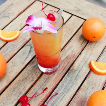 SHOR - Breakfast cocktails to enjoy while on vacation! - Breakfast & Brunch Near Me - Honolulu, Hawaii SHOR - Breakfast cocktails to enjoy while on vacation! - Breakfast & Brunch Near Me - Honolulu, Hawaii