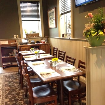 Brother Mike's Madison - Nice tables to hang out in addition to booths. - Steakhouses Near Me - Madison, Connecticut Brother Mike's Madison - Nice tables to hang out in addition to booths. - Steakhouses Near Me - Madison, Connecticut