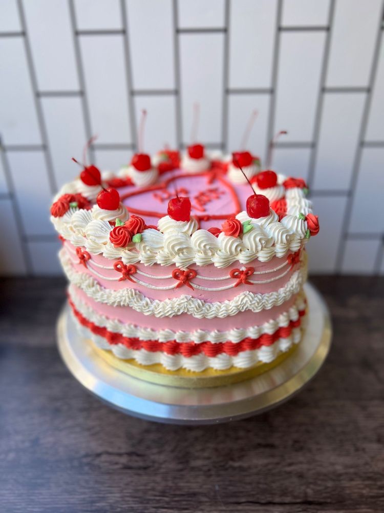 Desserts for Days Logo