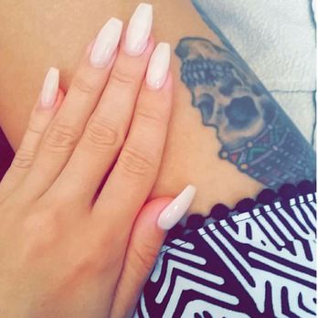 Queen's Nails & Facial - Nail Salons Near Me - Los Alamitos, California