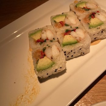 R+D Kitchen - A sushi roll - New American Near Me - Yountville, California