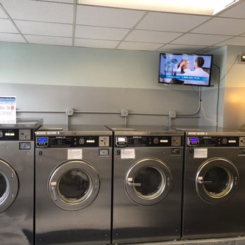 Fountain Square Laundry - Laundromat Near Me - Beacon, New York