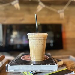 Clyde's Coffee Roasting - Iced Caramelicious