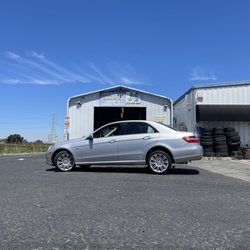 Inflate and Go - Getting a wheel change by a pro