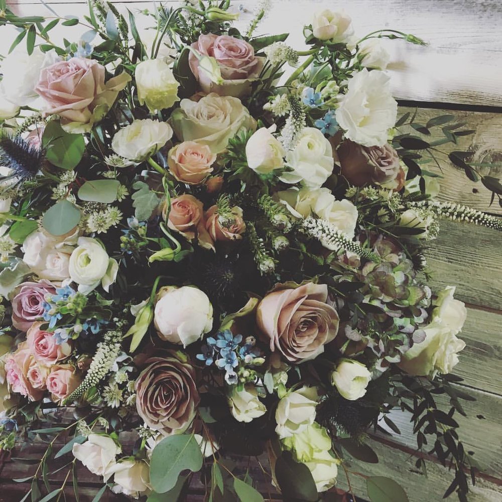 DEROSE DESIGNS & FLORAL BOUTIQUE Updated September 2024 209 Main