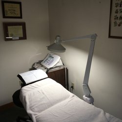 Arlene's Electrolysis - Arlene's Electrolysis  Treatment Room