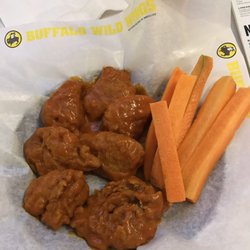 Buffalo Wild Wings - Snack of boneless.