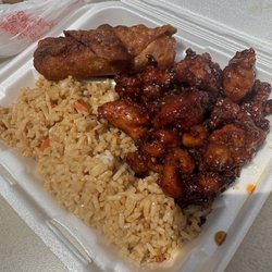 Basil Thai Kitchen - Sweet chili chicken, egg roll, fried rice