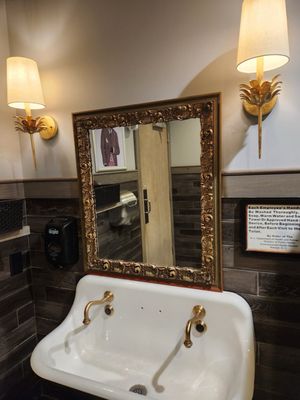 Leroy Fox South End by null