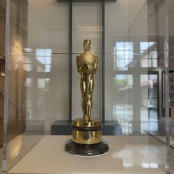 Margaret Herrick Library - Everyone that passes through the lobby as greeted by Oscar!