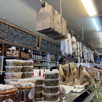 Lucca Delicatessen - Delis Near Me - San Francisco, California