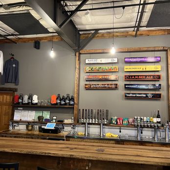 406 Brewing And Tap Room - Bar - Brewpubs Near Me - Manhattan, Montana 406 Brewing And Tap Room - Bar - Brewpubs Near Me - Manhattan, Montana