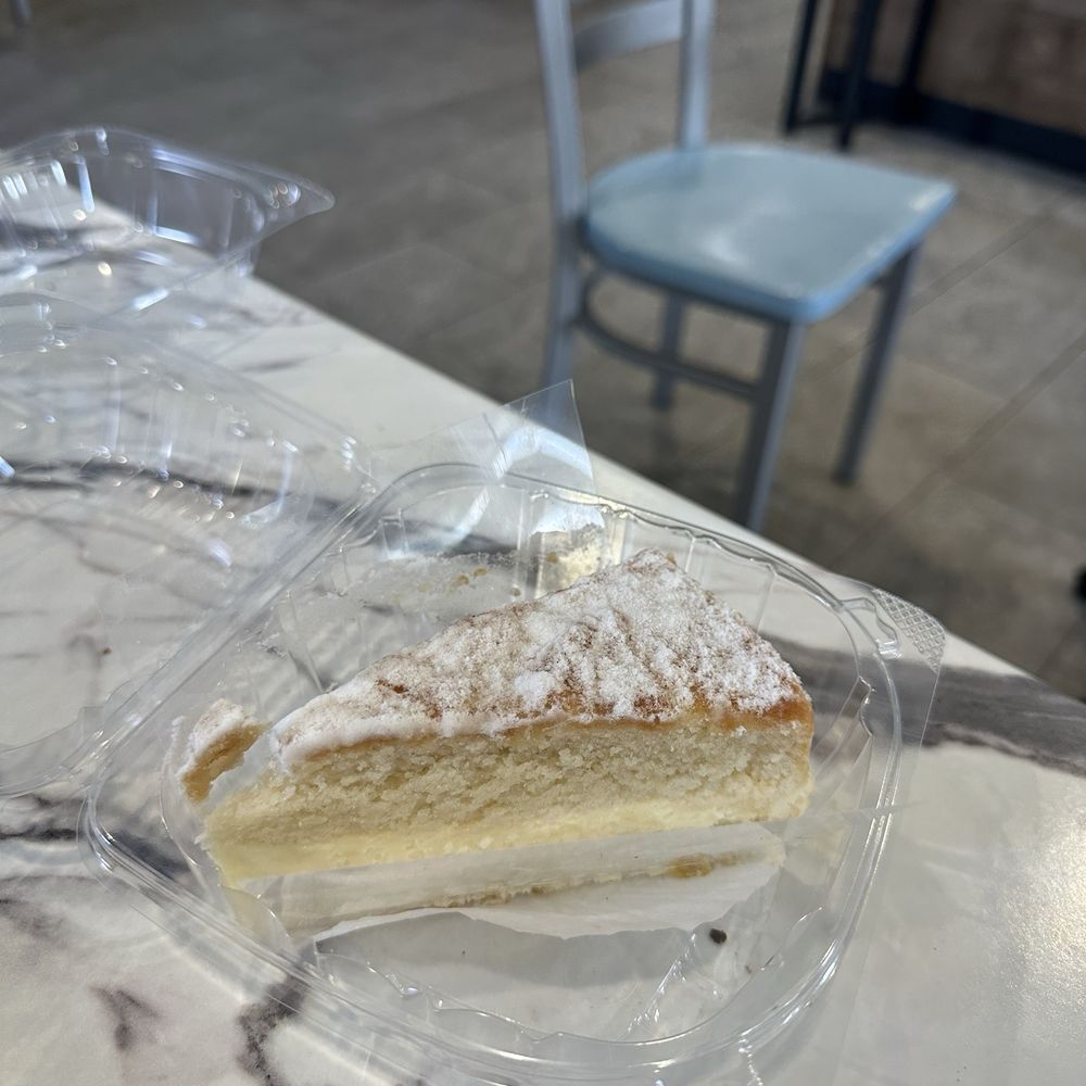 Cravings An American Eatery - Italian lemon cake - Delis Near Me - Bristol, Connecticut