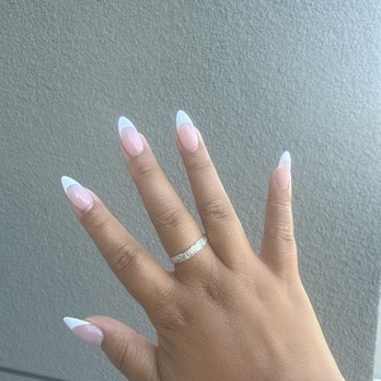Boudoir Nail Bar - Nail Salons Near Me - Chula Vista, California