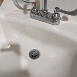Womens Care - Wonder when they'll finally clean the sinks .....look at this nasty scum in the patient sink.