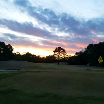 Stonebridge Golf Club - Gorgeous sunset at Stonebridge from hole #14! - Golf Near Me - Lakeland, Tennessee Stonebridge Golf Club - Gorgeous sunset at Stonebridge from hole #14! - Golf Near Me - Lakeland, Tennessee