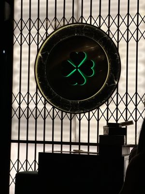 Jade & Clover by null