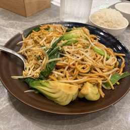 Vegetable Stir-Fried Noodles Vegetable Stir-Fried Noodles