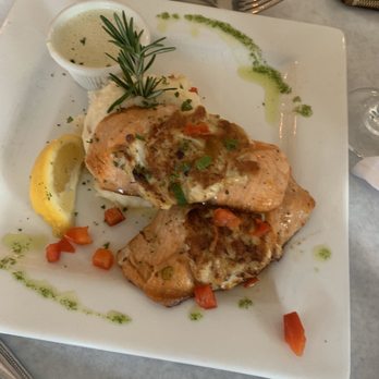 Fish Thyme - Cafes Near Me - Acworth, Georgia