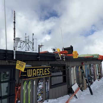 Corbet's Cabin - Waffles Near Me - Teton Village, Wyoming Corbet's Cabin - Waffles Near Me - Teton Village, Wyoming