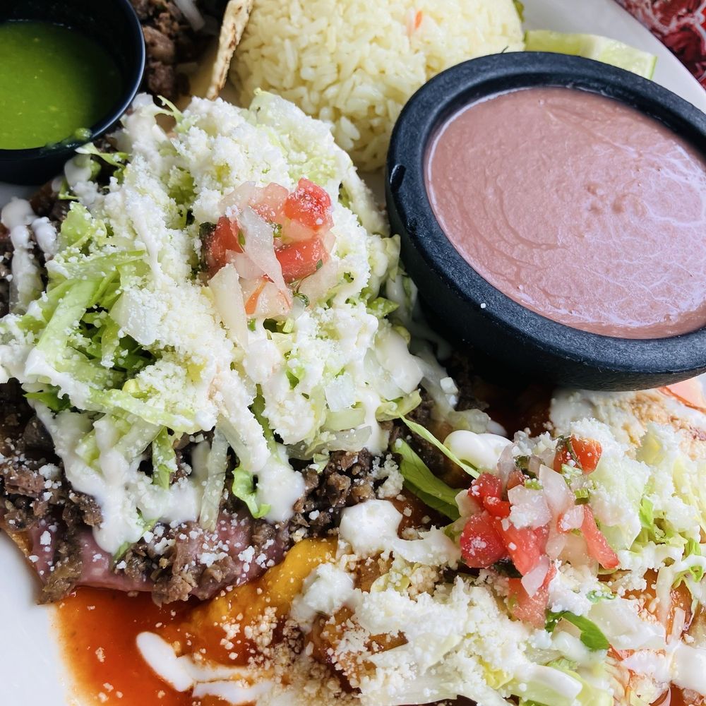 El Guanaco - Combo lunch - Mexican Near Me - Oakland Park, Florida El Guanaco - Combo lunch - Mexican Near Me - Oakland Park, Florida