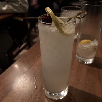 Harvest Bar + Kitchen - Tom Collins (not on the menu) - Pizza Near Me - Columbus, Ohio Harvest Bar + Kitchen - Tom Collins (not on the menu) - Pizza Near Me - Columbus, Ohio
