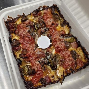 Petunia's Pizza - Detroit - Petunia - Supreme - Pizza Near Me - Fair Oaks, California Petunia's Pizza - Detroit - Petunia - Supreme - Pizza Near Me - Fair Oaks, California