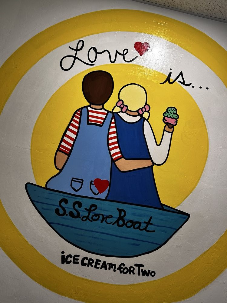 Love Boat Ice Cream Logo