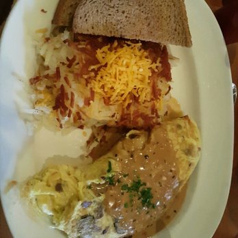 Blue's Egg + Bakery - Mushroom omelet with cheddar hash browns! - Breakfast & Brunch Near Me - Milwaukee, Wisconsin Blue's Egg + Bakery - Mushroom omelet with cheddar hash browns! - Breakfast & Brunch Near Me - Milwaukee, Wisconsin
