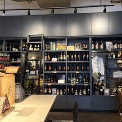 Browne Family Vineyards - Wine and apparel selection