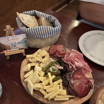 The Lavaux - The Mixed Board - Fondue Near Me - New York, New York The Lavaux - The Mixed Board - Fondue Near Me - New York, New York