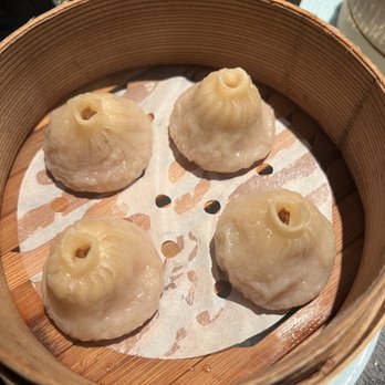 Mott 32 - Traditional Iberico Pork Shanghainese Soup Dumplings - Chinese Near Me - Las Vegas, Nevada