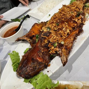 Bien Hen Restaurant - Catfish spring rolls! - Seafood Near Me - Westminster, California Bien Hen Restaurant - Catfish spring rolls! - Seafood Near Me - Westminster, California