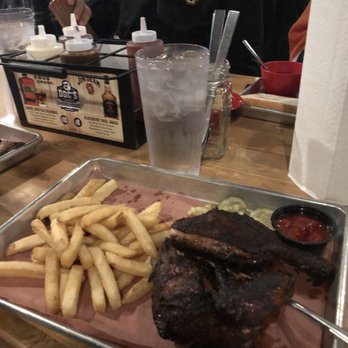 Doc's Commerce Smokehouse - Smoked chicken and fries, all meats are gluten free there - Barbeque Near Me - Milwaukee, Wisconsin Doc's Commerce Smokehouse - Smoked chicken and fries, all meats are gluten free there - Barbeque Near Me - Milwaukee, Wisconsin
