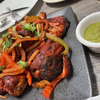 Aama's  Kitchen - Chicken Tandoori - Full - Himalayan/Nepalese Near Me - Hayward, California