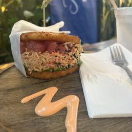 Tuna Poke Burger Tuna Poke Burger