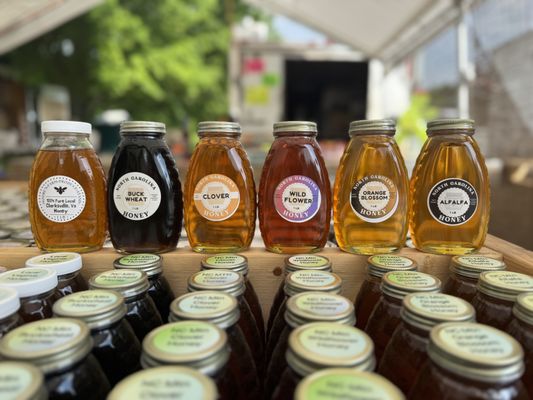 Moore's Farm Produce Stand