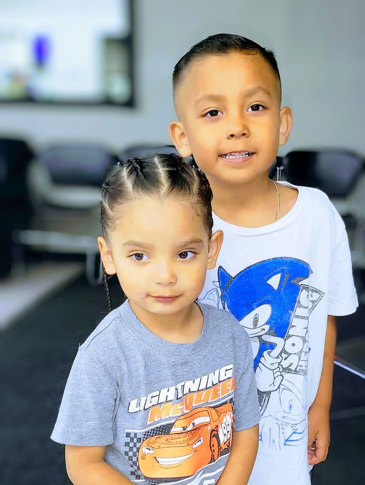 LIZ’S BARBER SHOP & SALON Updated September 2024 99 Photos & 84