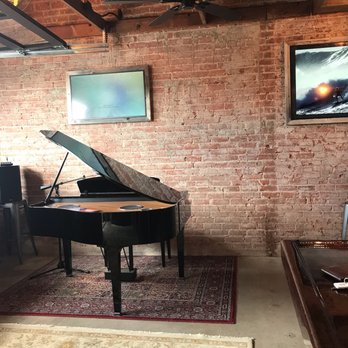 Coomber Craft Wines - Wine Tasting Room Near Me - Oceanside, California Coomber Craft Wines - Wine Tasting Room Near Me - Oceanside, California