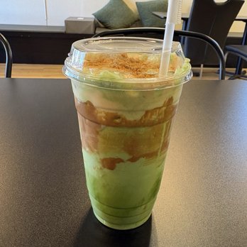 The Lab Cafe - Cookie Butter Matcha 24oz - Coffee & Tea Near Me - East Wenatchee, Washington