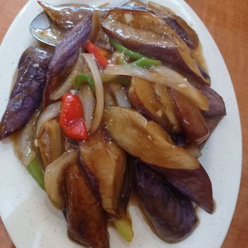 Bun's House 龍記 - Eggplant in garlic sauce from lunch menu, $8.95. - Chinese Near Me - Sugar Land, Texas