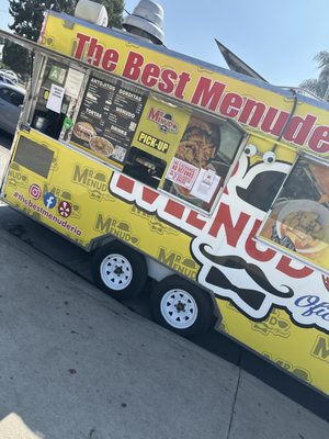 Mr. Menudo Oficial Compton by null